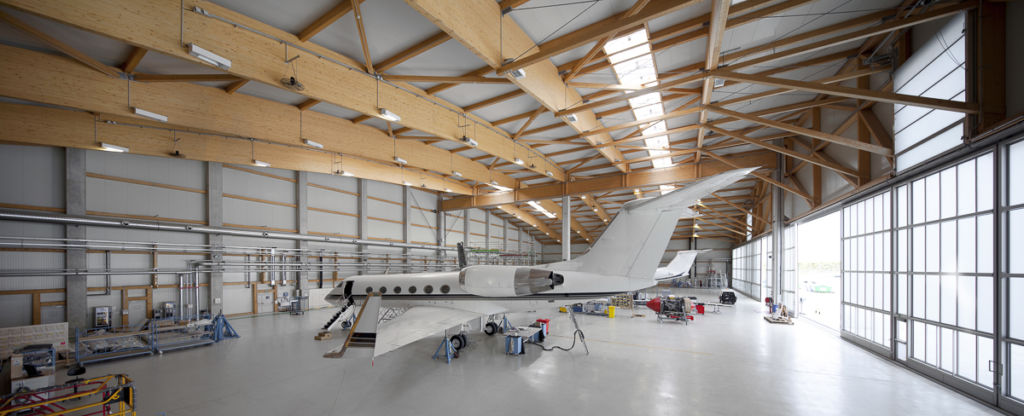 Bâtiment de maintenance aéronautique Amac à Bale Mulhouse - Client : DRLW