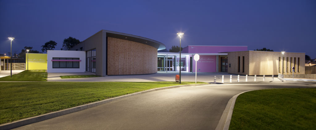 Ecole Lucie Aubrac à  Challans - Client : Philips Lighting