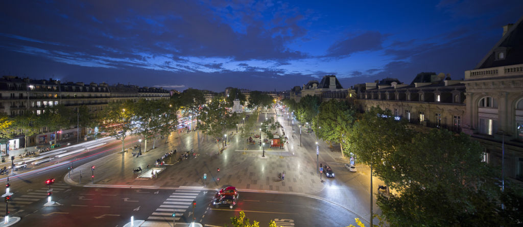 Place de la République à Paris - Client : Selux - Concepteur lumière : Yann Kersalé