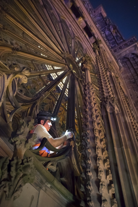 Reportage installation mise en lumière de la cathédrale de Strasbourg - Client : Citeos